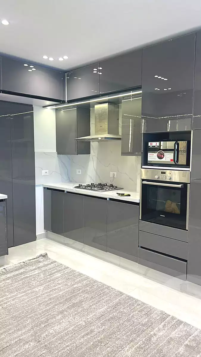 https://aqarmap.com.eg/ar/listing/6922753-for-rent-cairo-new-cairo-compounds-lakeview-residence