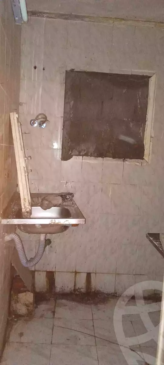 https://aqarmap.com.eg/ar/listing/6923338-for-sale-alexandria-al-agamy-el-hanouvel