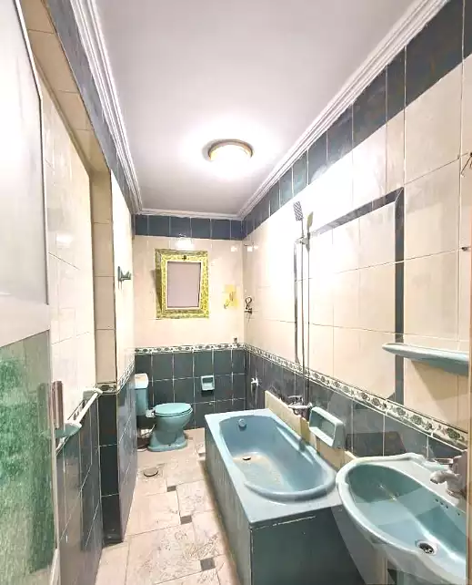 https://aqarmap.com.eg/ar/listing/6923891-for-sale-alexandria-bw-qyr-street-16