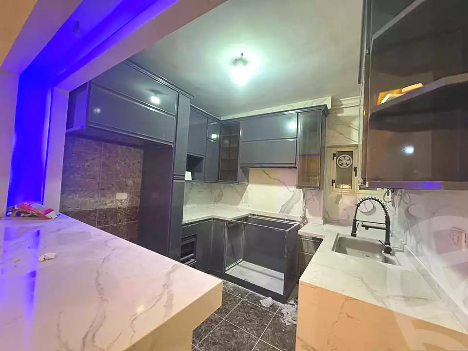 https://aqarmap.com.eg/ar/listing/6923911-for-rent-alexandria-san-stefano