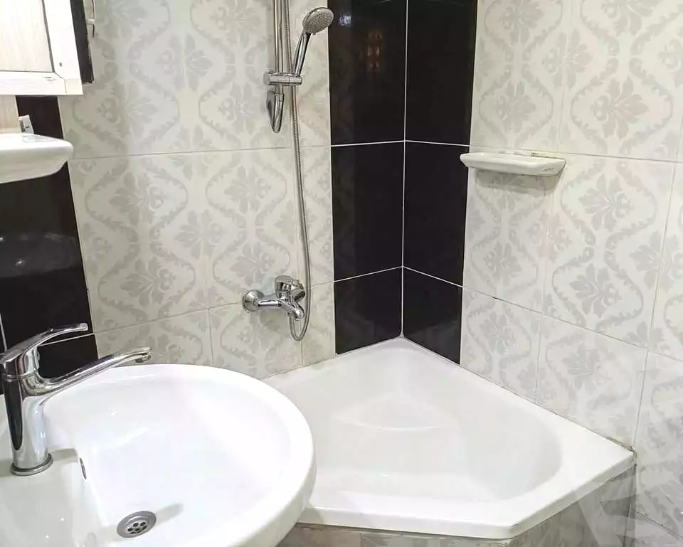 https://aqarmap.com.eg/ar/listing/6924439-for-rent-alexandria-sydy-bshr-sydy-bshr-bhry