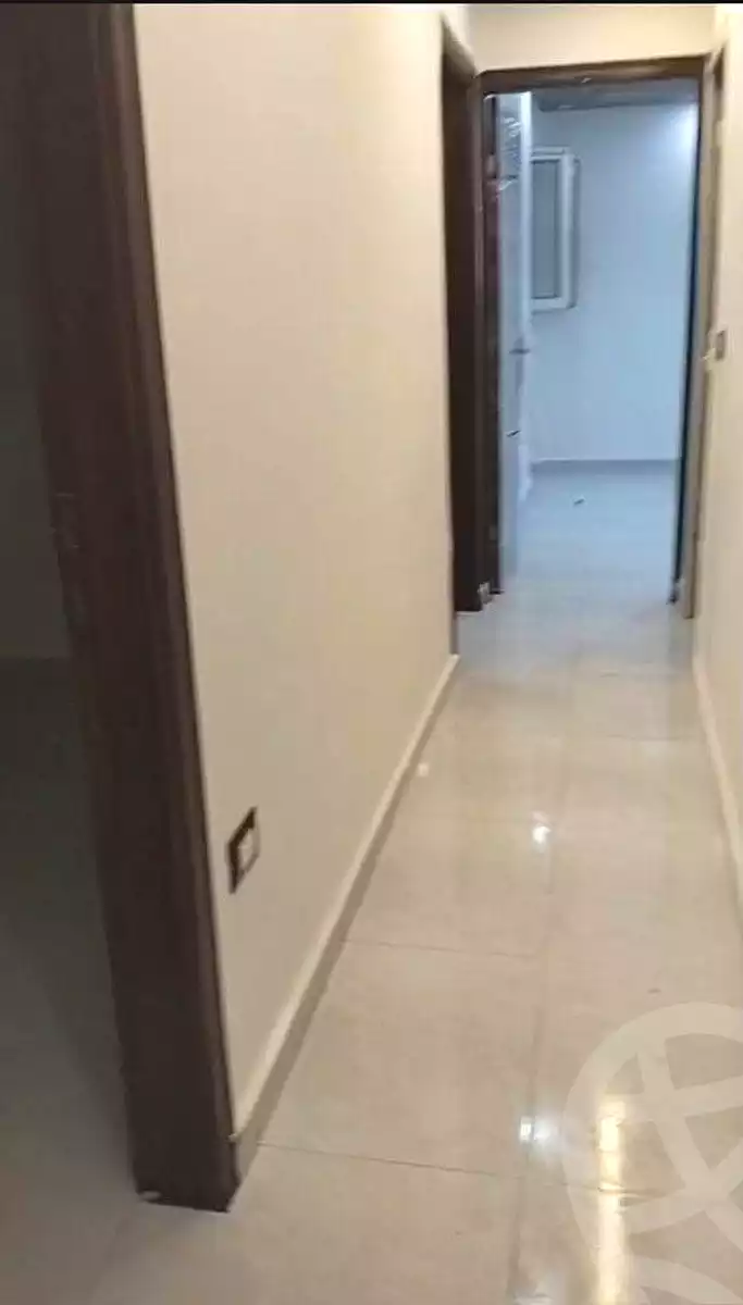 https://aqarmap.com.eg/ar/listing/6924647-for-rent-cairo-ain-shams-mnshy-lthryr