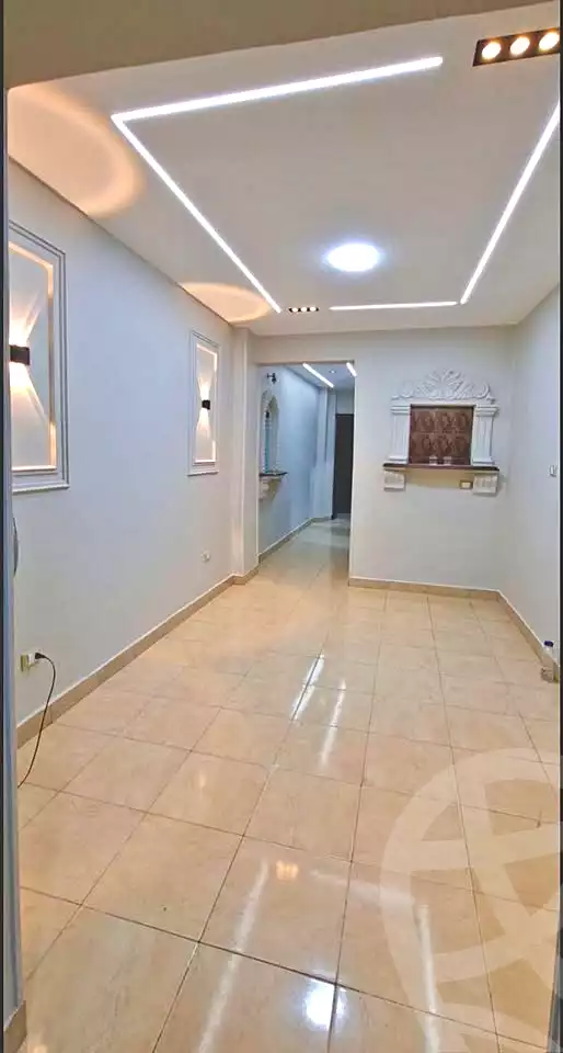 https://aqarmap.com.eg/ar/listing/6924846-for-sale-cairo-el-haram-shareaa-khatem-el-morsalen