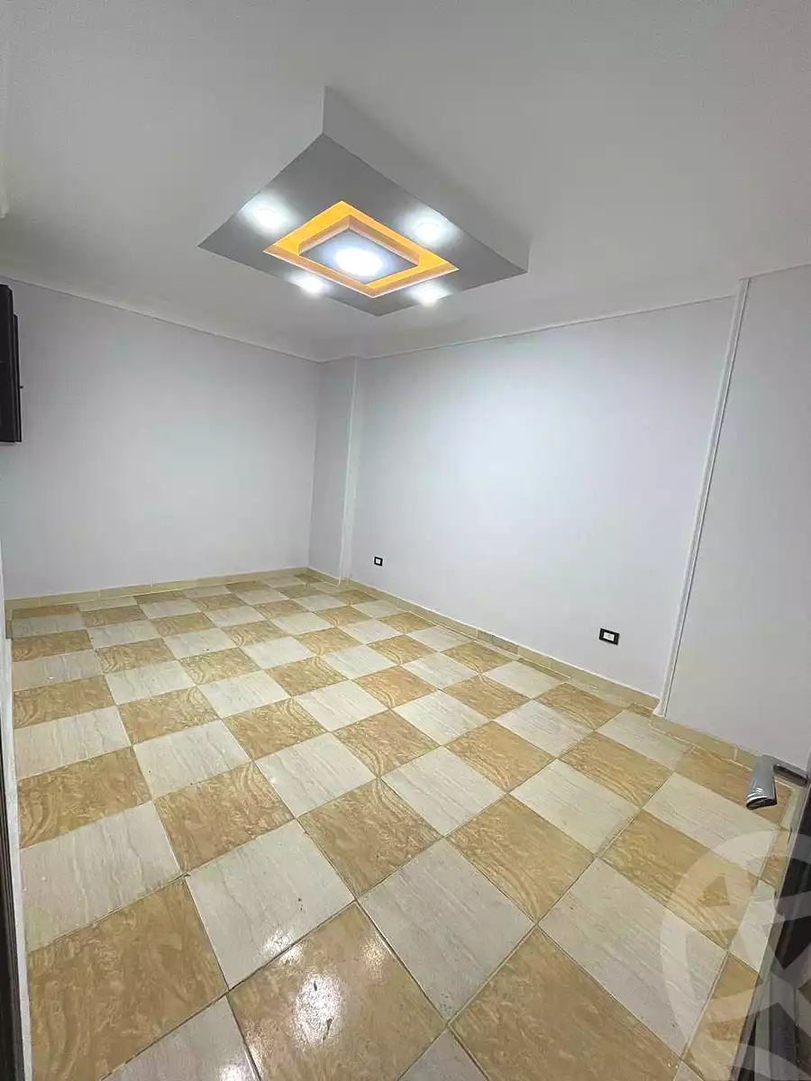 https://aqarmap.com.eg/ar/listing/6924979-for-sale-alexandria-el-asafra-shr-45