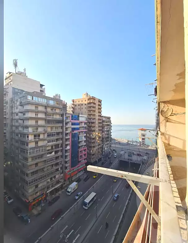https://aqarmap.com.eg/ar/listing/6925376-for-sale-alexandria-el-asafra-shr-45