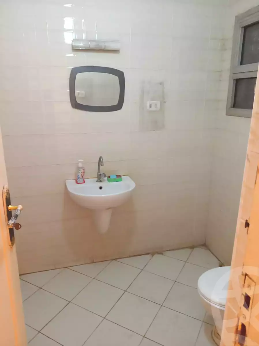 https://aqarmap.com.eg/ar/listing/6925404-for-rent-cairo-downtown-el-qasr-el-ayni