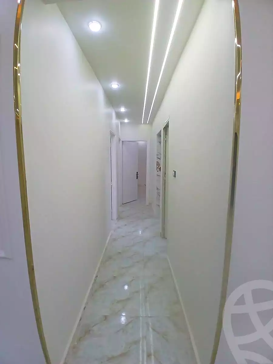 https://aqarmap.com.eg/ar/listing/6925769-for-sale-alexandria-bw-qyr-street-25