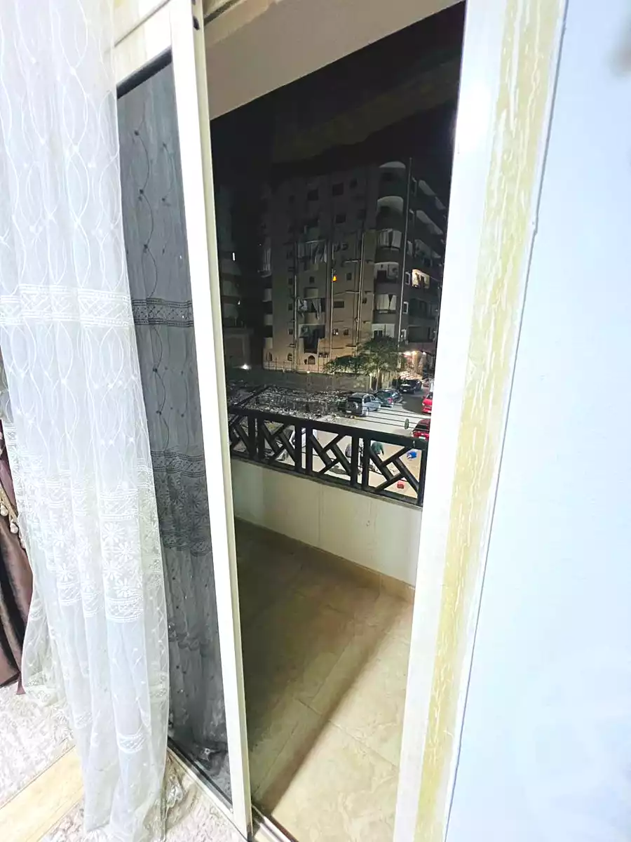https://aqarmap.com.eg/ar/listing/6926313-for-sale-cairo-mokattam-el-hadabah-el-wosta-6th-zone-salah-eldeen-alayobi-st