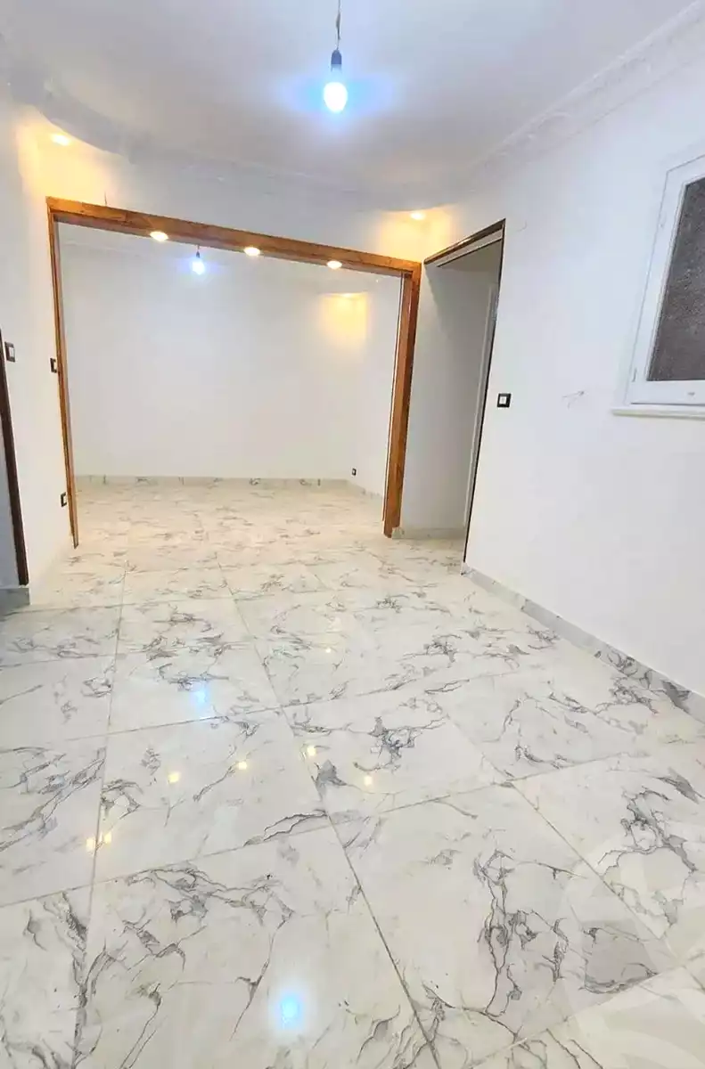 https://aqarmap.com.eg/ar/listing/6926410-for-sale-alexandria-el-mandara-shr-jml-bd-lnsr