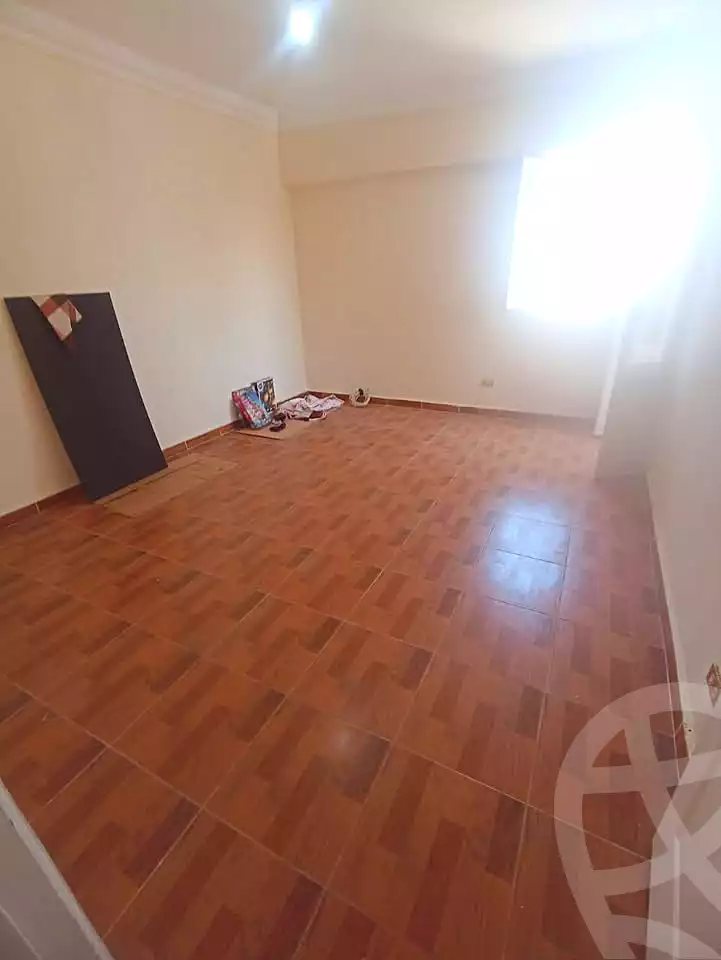 https://aqarmap.com.eg/ar/listing/6926452-for-rent-alexandria-zezenia