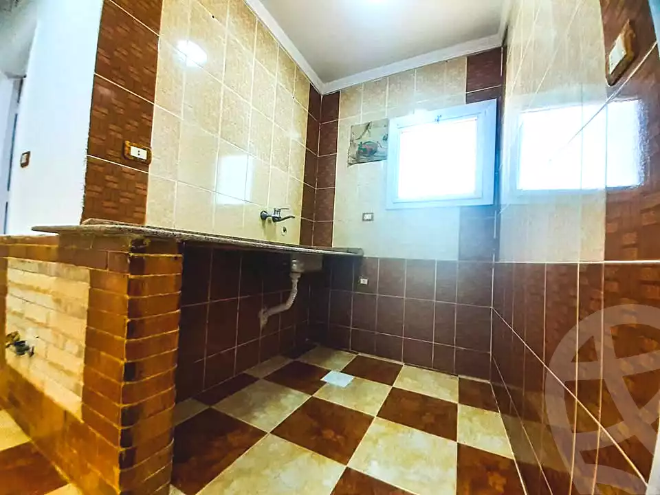 https://aqarmap.com.eg/en/listing/6926469-for-sale-alexandria-al-agamy-shataa-el-nakheel-no-9-st