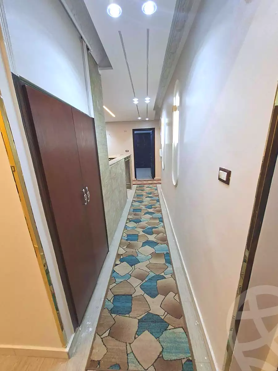 https://aqarmap.com.eg/ar/listing/6926517-for-sale-cairo-helwan-helwan-el-sharkeya-mostafa-safwat-st