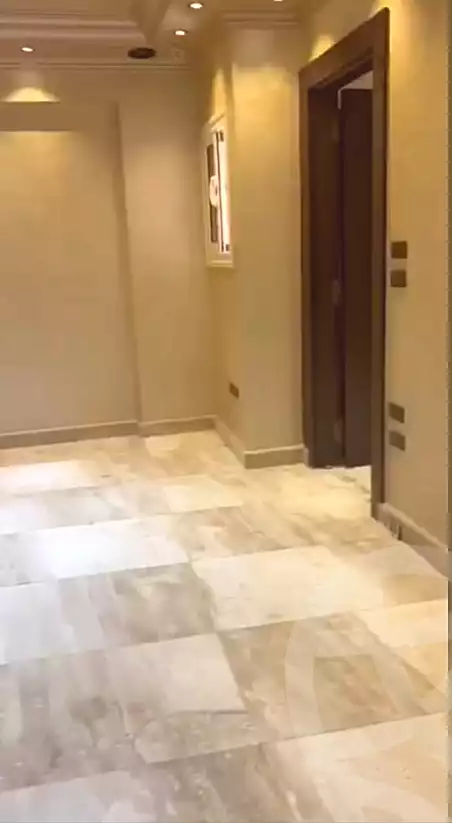 https://aqarmap.com.eg/ar/listing/6926543-for-sale-alexandria-sydy-bshr-sydy-bshr-bhry-shr-khld-bn-lwlyd