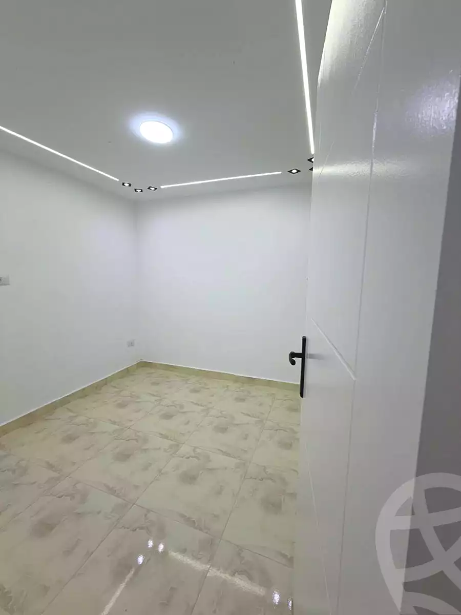 https://aqarmap.com.eg/ar/listing/6926754-for-sale-alexandria-miami-ibn-al-nakeab-st