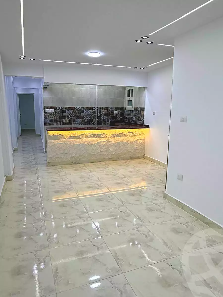https://aqarmap.com.eg/ar/listing/6926754-for-sale-alexandria-miami-ibn-al-nakeab-st