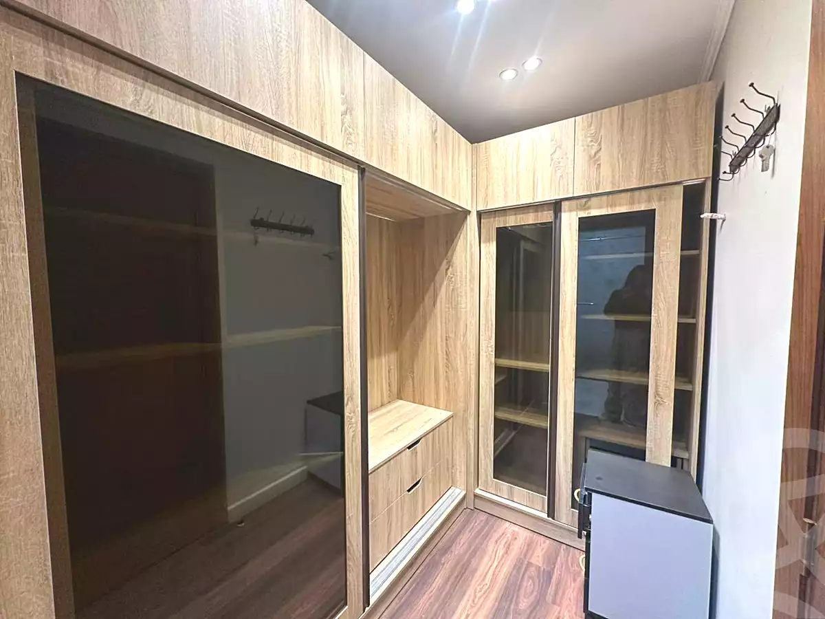 https://aqarmap.com.eg/ar/listing/6927002-for-rent-cairo-new-cairo-compounds-eastown-spectrum-eastown-compound