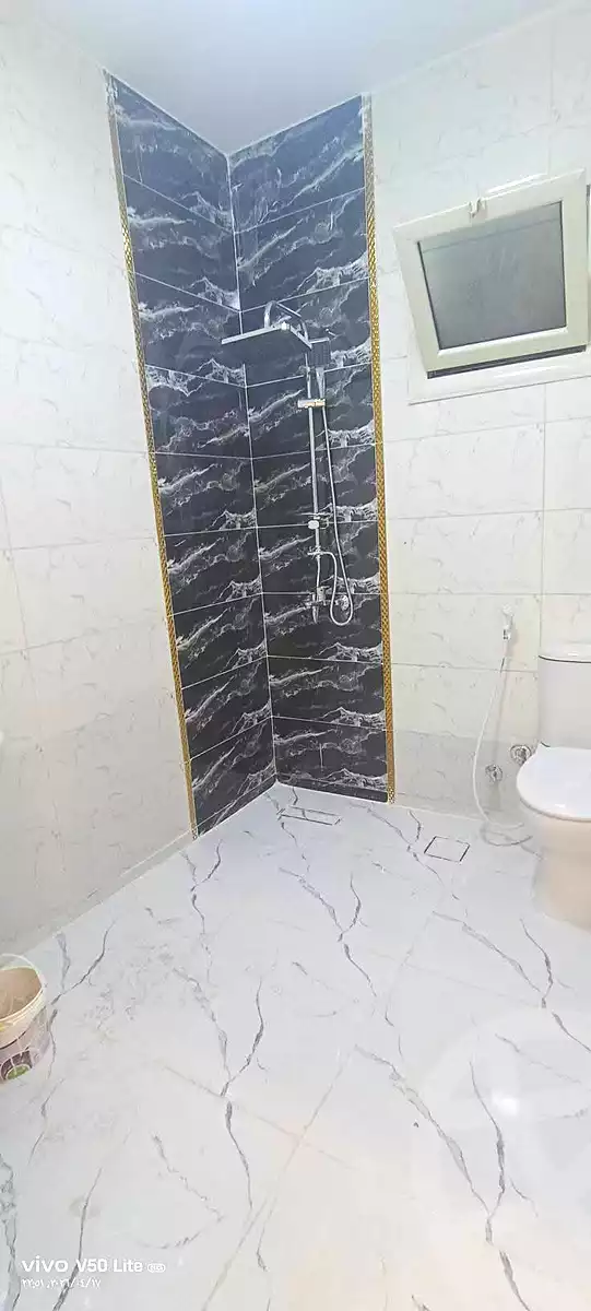 https://aqarmap.com.eg/ar/listing/6927257-for-sale-qalyubia-shubra-el-khaima-el-shareaa-el-gadid-st
