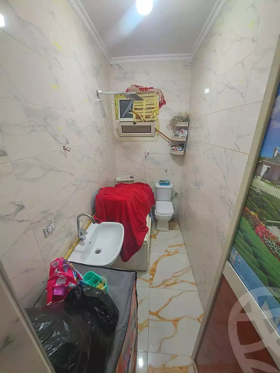 https://aqarmap.com.eg/ar/listing/6927384-for-sale-cairo-helwan-el-shareaa-el-sharby-st