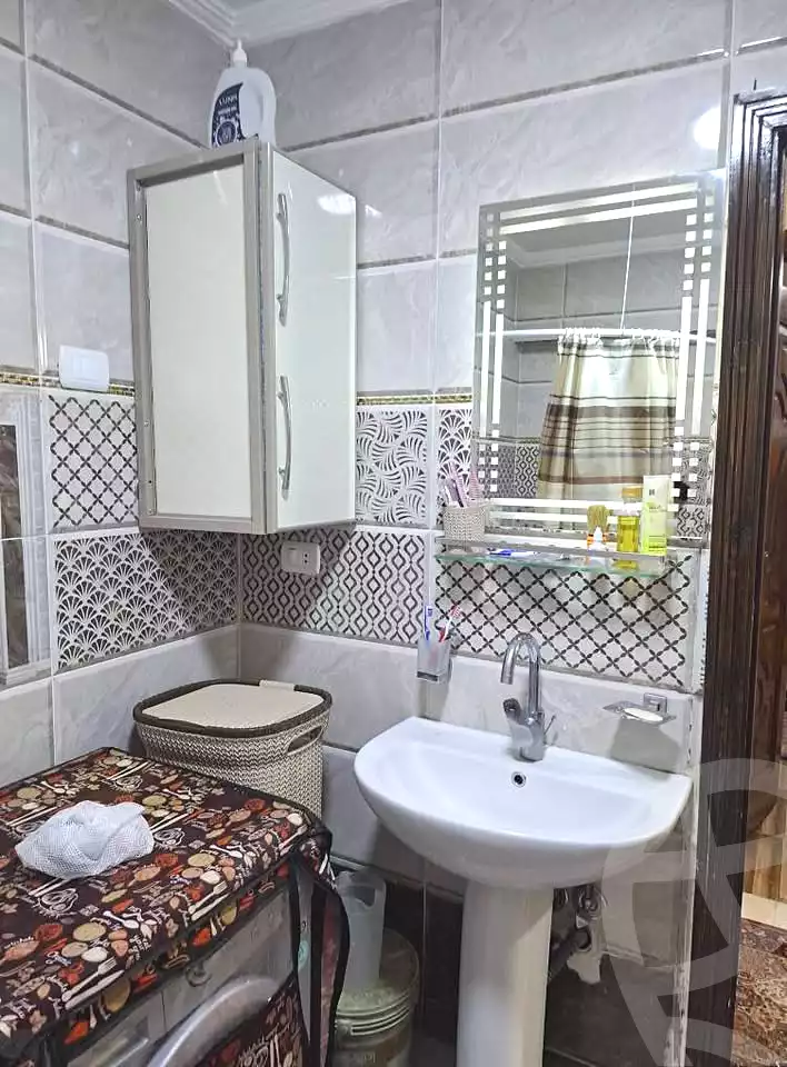 https://aqarmap.com.eg/en/listing/6927562-for-sale-alexandria-new-miami-el-quds-school-st