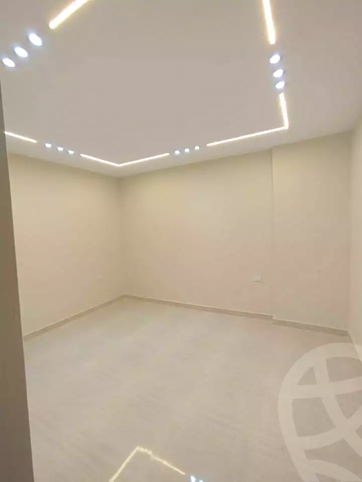 https://aqarmap.com.eg/ar/listing/6927668-for-sale-alexandria-sydy-bshr-sydy-bshr-bhry-gamal-abd-el-nasir-st