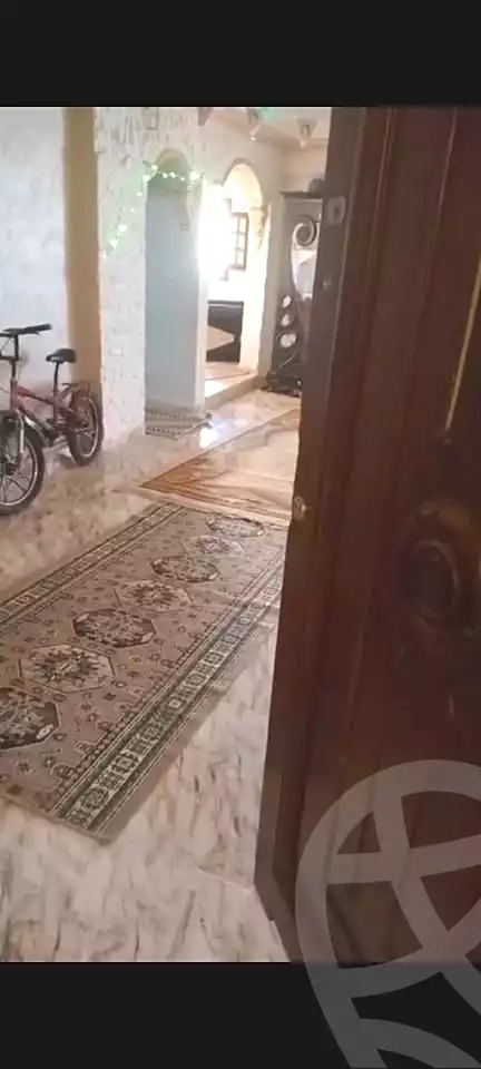 https://aqarmap.com.eg/ar/listing/6928293-for-sale-alexandria-al-agamy-lbytsh-el-hay-st