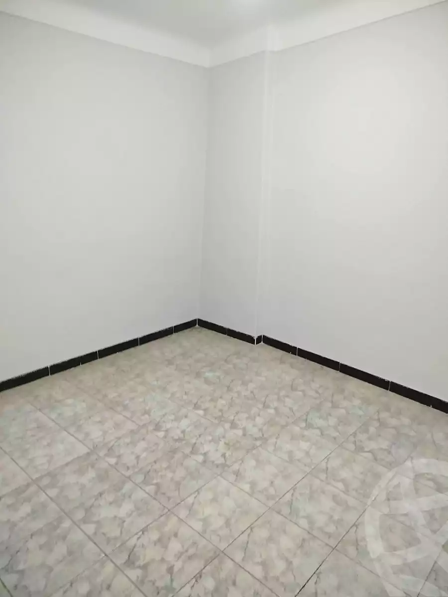 https://aqarmap.com.eg/ar/listing/6928432-for-sale-alexandria-sydy-bshr-sydy-bshr-bhry-gamal-abd-el-nasir-st