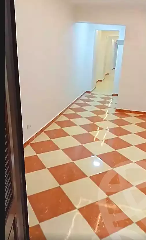 https://aqarmap.com.eg/ar/listing/6928574-for-sale-alexandria-sydy-bshr-sydy-bshr-bhry-street-16