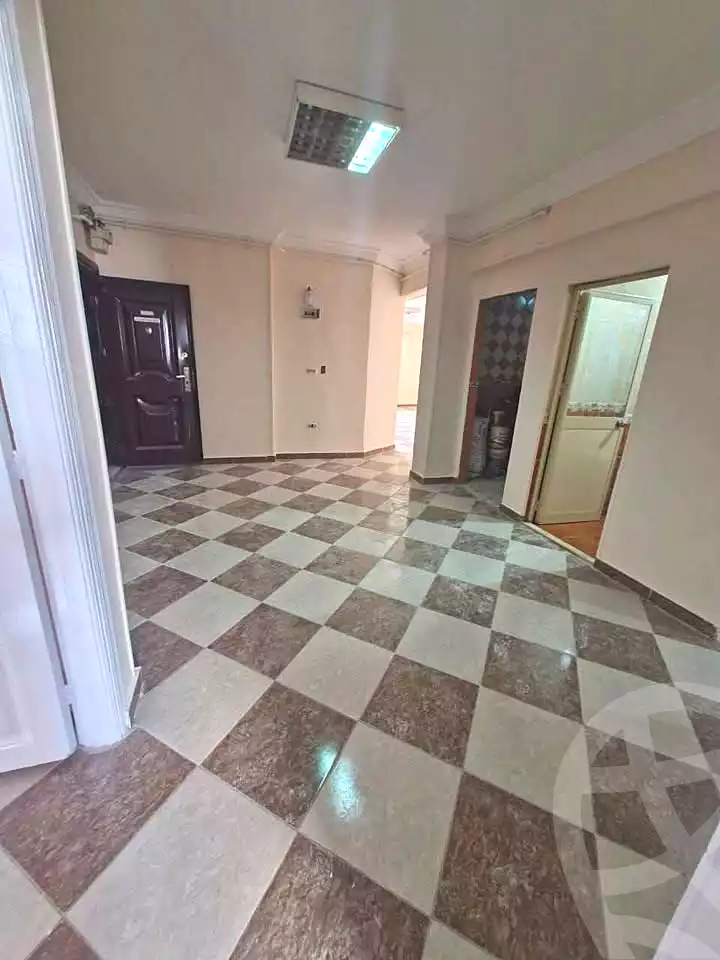 https://aqarmap.com.eg/ar/listing/6928599-for-sale-alexandria-sydy-bshr-sydy-bshr-bhry-shr-mhmd-njyb