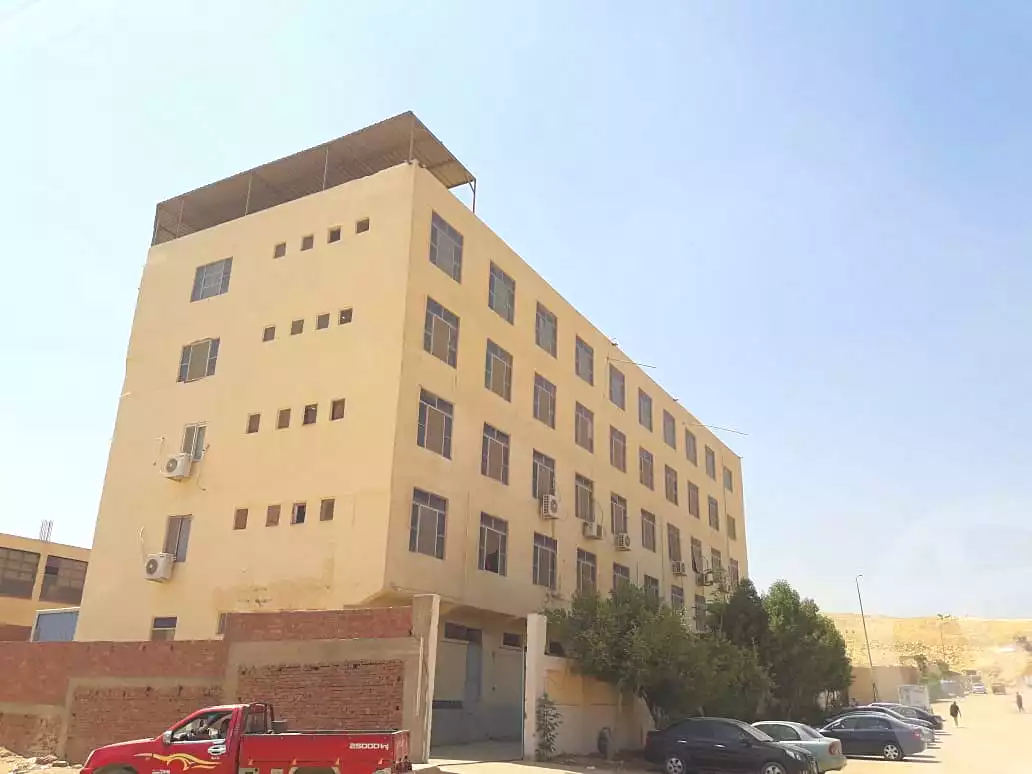 https://aqarmap.com.eg/en/listing/6928733-for-rent-cairo-new-cairo-ain-el-sokhna-rd