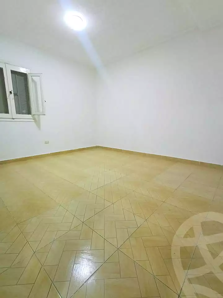 https://aqarmap.com.eg/ar/listing/6928788-for-sale-alexandria-al-agamy-shataa-el-nakheel