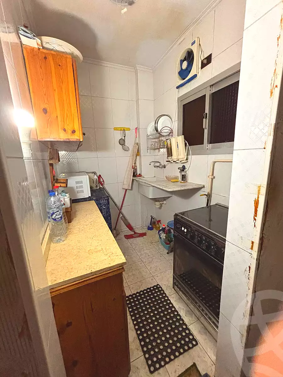 https://aqarmap.com.eg/ar/listing/6928896-for-sale-alexandria-moharram-bey-amin-el-refaey-st