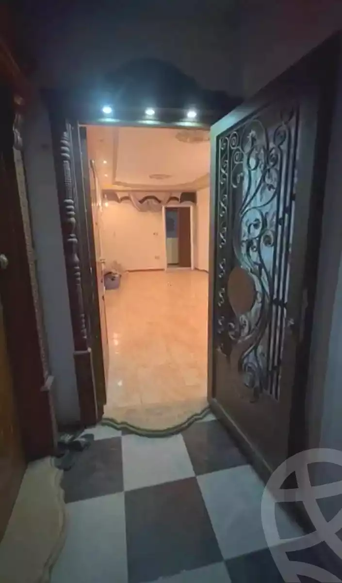 https://aqarmap.com.eg/en/listing/6928982-for-sale-alexandria-lsywf-el-falki