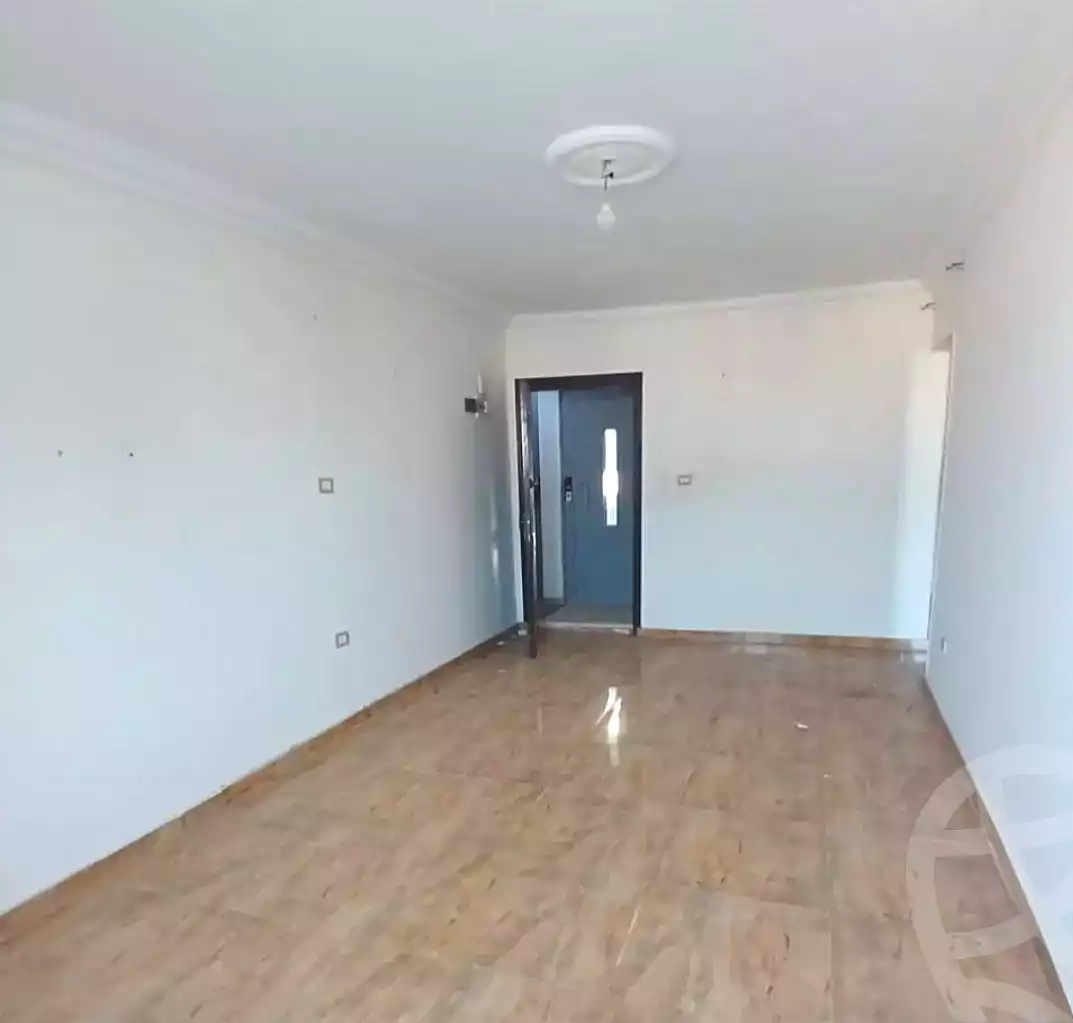 https://aqarmap.com.eg/ar/listing/6929005-for-sale-alexandria-el-asafra-l-sfr-bhry