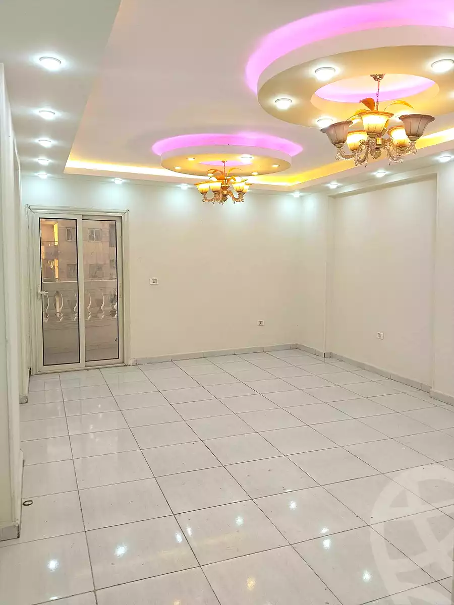 https://aqarmap.com.eg/en/listing/6929112-for-sale-cairo-el-haram-shareaa-khatem-el-morsalen