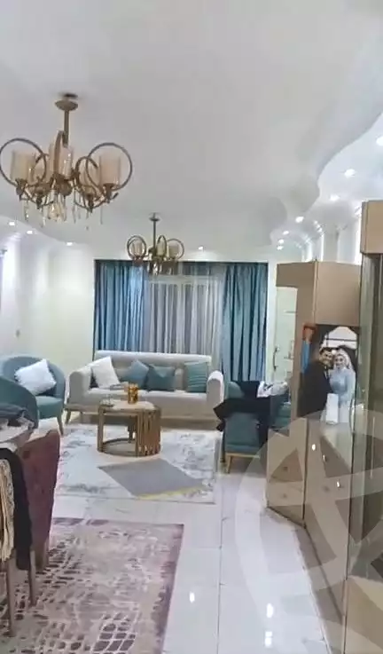https://aqarmap.com.eg/ar/listing/6929233-for-sale-cairo-faisal-kafr-tohormos-queen-nazli-st