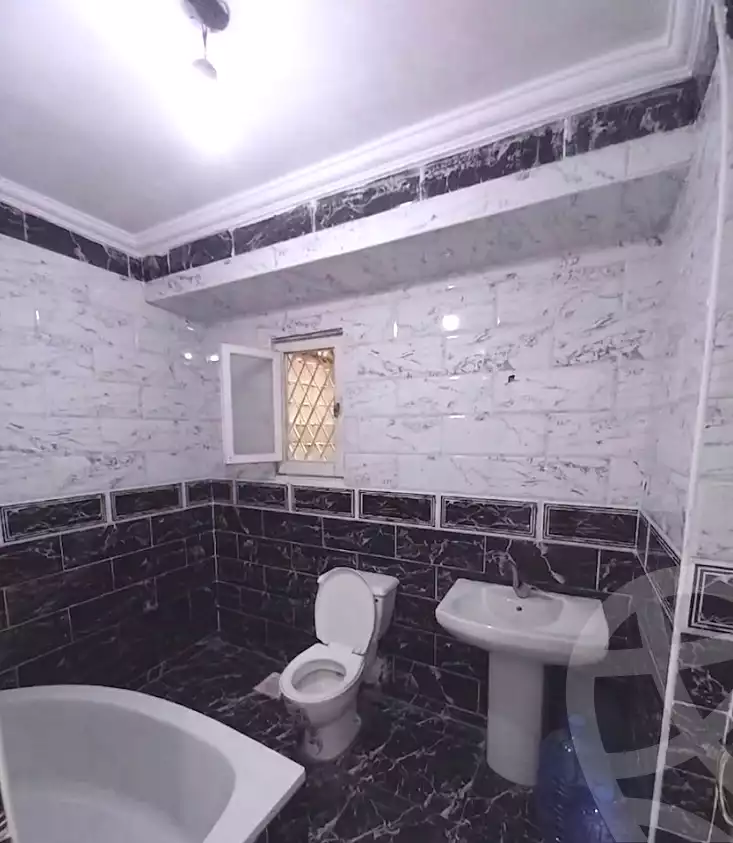 https://aqarmap.com.eg/ar/listing/6929499-for-sale-alexandria-al-agamy-lbytsh-el-hay-st