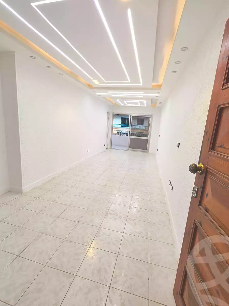 https://aqarmap.com.eg/ar/listing/6929834-for-sale-alexandria-al-agamy-shataa-el-nakheel
