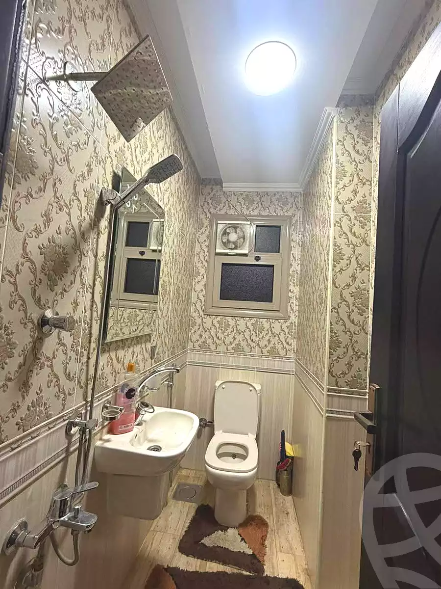 https://aqarmap.com.eg/en/listing/6930033-for-sale-cairo-helwan-helwan-el-sharkeya-heidar-st