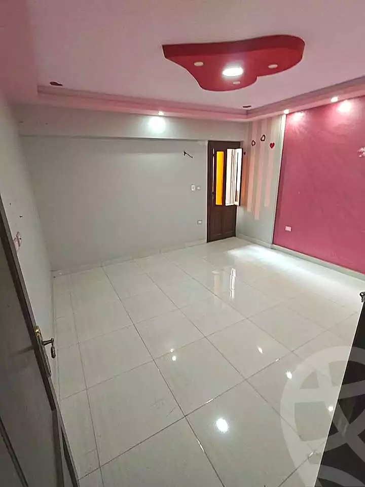 https://aqarmap.com.eg/en/listing/6930212-for-rent-alexandria-al-agamy-bw-ywsf