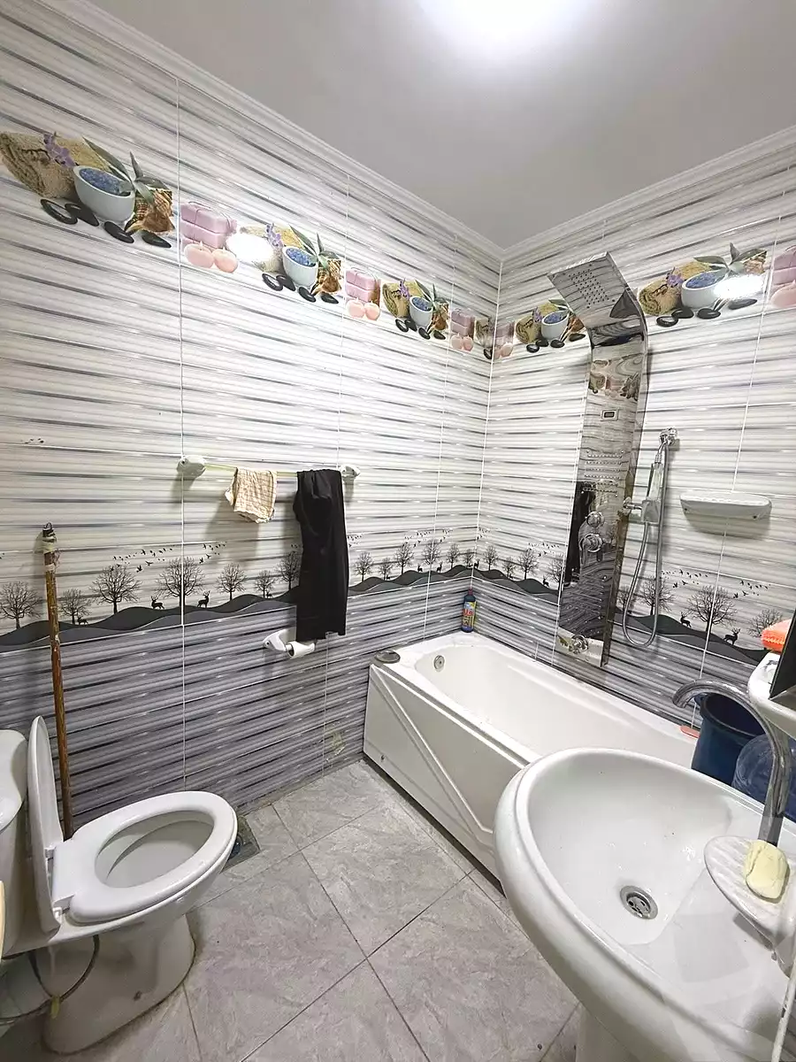 https://aqarmap.com.eg/en/listing/6930238-for-sale-alexandria-miami-street-56
