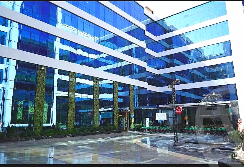 https://aqarmap.com.eg/ar/listing/6930248-for-rent-cairo-new-cairo-90th-street-northern-90th-street