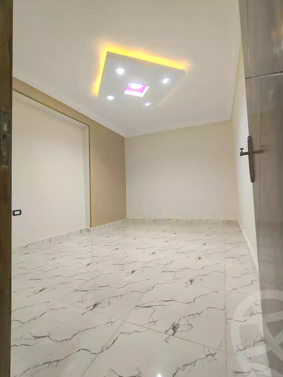 https://aqarmap.com.eg/en/listing/6930609-for-sale-cairo-helwan-hadayek-helwan-el-eshrein-st