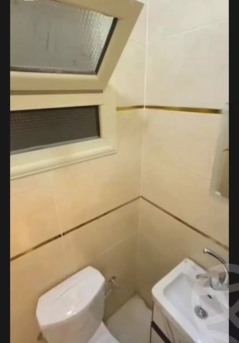 https://aqarmap.com.eg/ar/listing/6930611-for-sale-cairo-ain-shams-ahmed-esmat-st