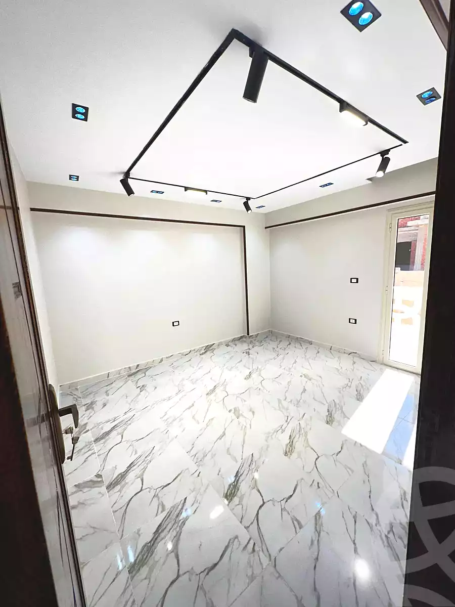 https://aqarmap.com.eg/ar/listing/6930577-for-sale-alexandria-al-agamy-lbytsh-shahr-al-assal-st