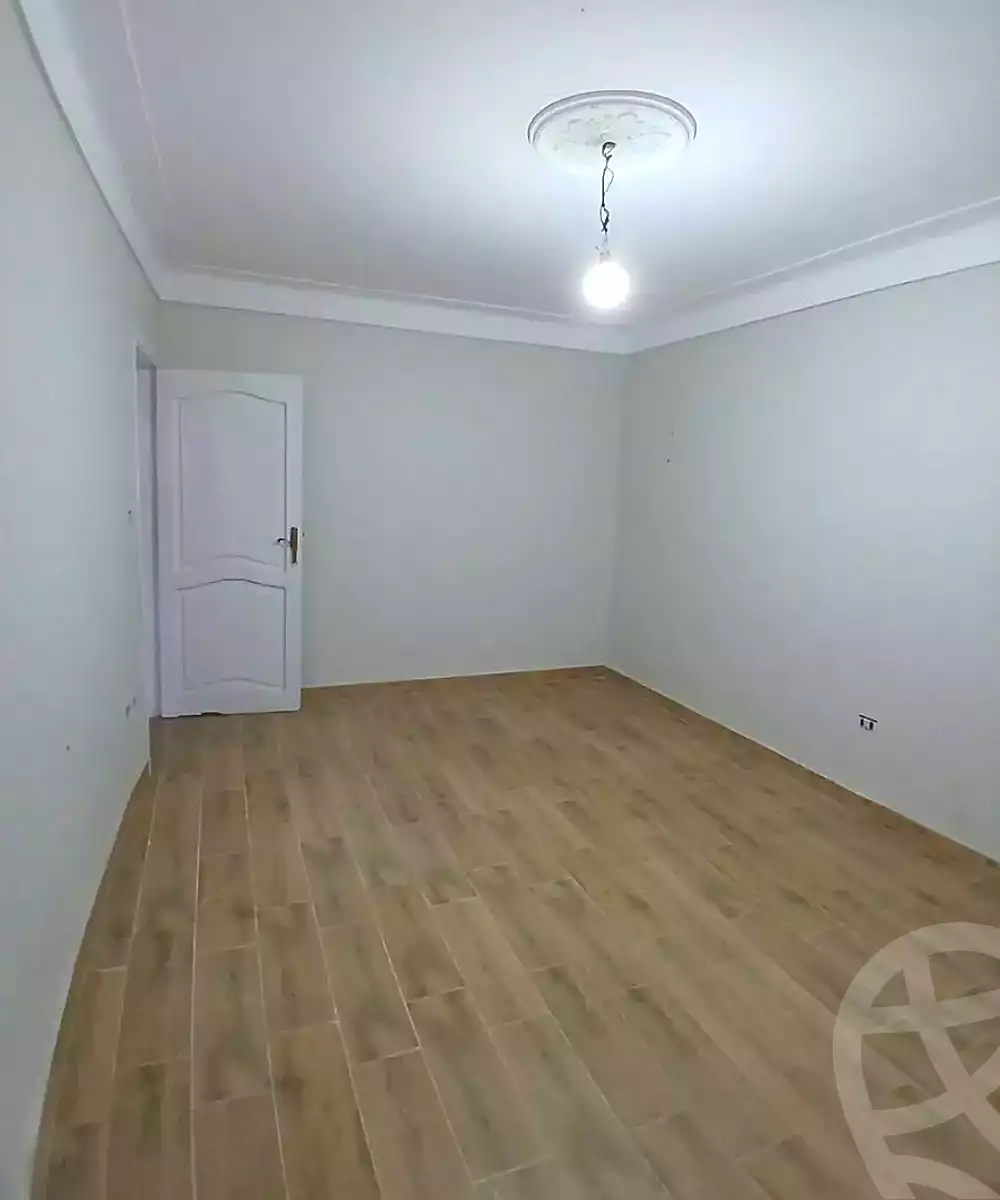 https://aqarmap.com.eg/ar/listing/6931320-for-sale-alexandria-lsywf-el-falki