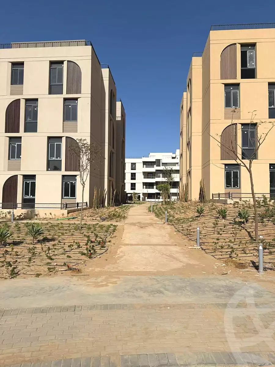 https://aqarmap.com.eg/ar/listing/6932254-for-sale-cairo-el-sheikh-zayed-city-lshykh-zyd-ljdyd-vye