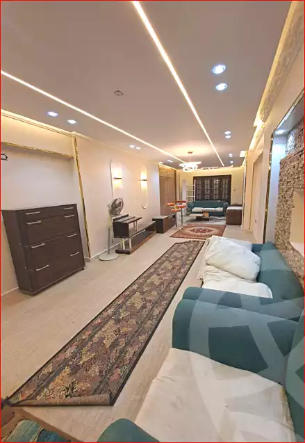 https://aqarmap.com.eg/ar/listing/6933043-for-sale-cairo-helwan-helwan-el-sharkeya-mostafa-safwat-st