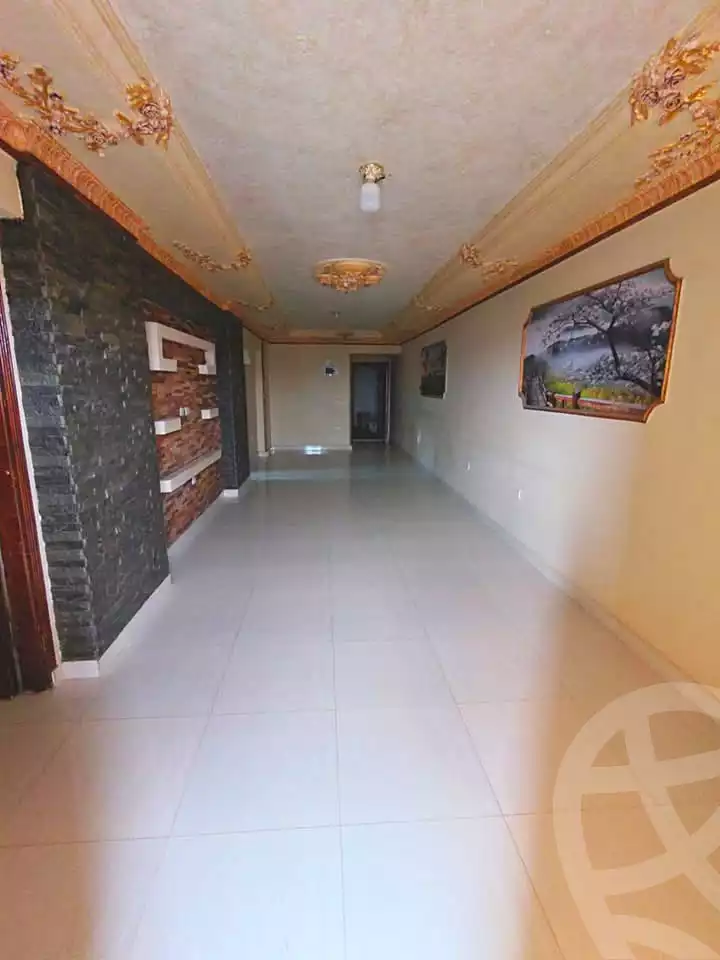 https://aqarmap.com.eg/ar/listing/6933193-for-rent-alexandria-al-agamy-bw-ywsf