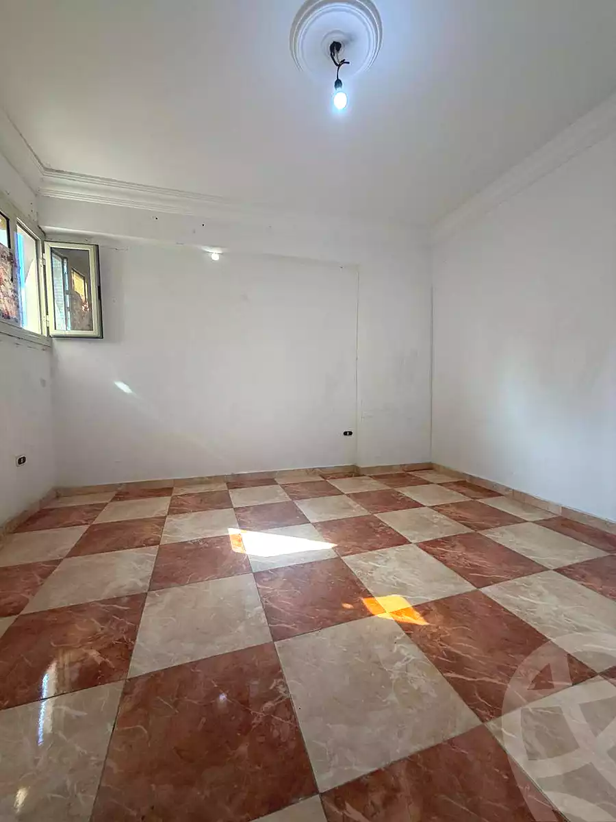 https://aqarmap.com.eg/ar/listing/6931428-for-sale-alexandria-sydy-bshr-sydy-bshr-qbly