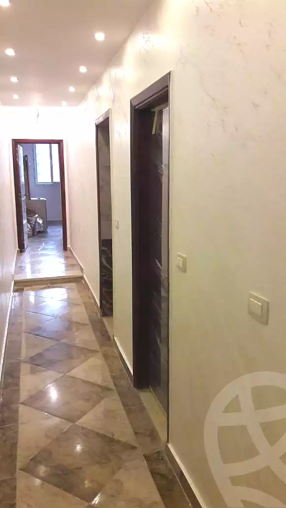 https://aqarmap.com.eg/ar/listing/6933238-for-sale-cairo-ain-shams-ain-shams-el-sharkia